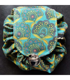 BOURSE À MAQUILLAGE